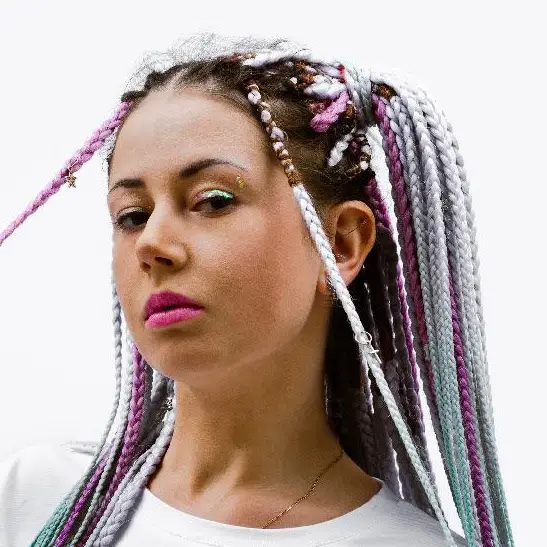 Xenie - profesionální percerka a kosmetička v No Name Praha